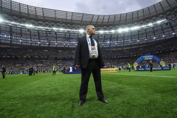 一项令人惊 一项令人惊